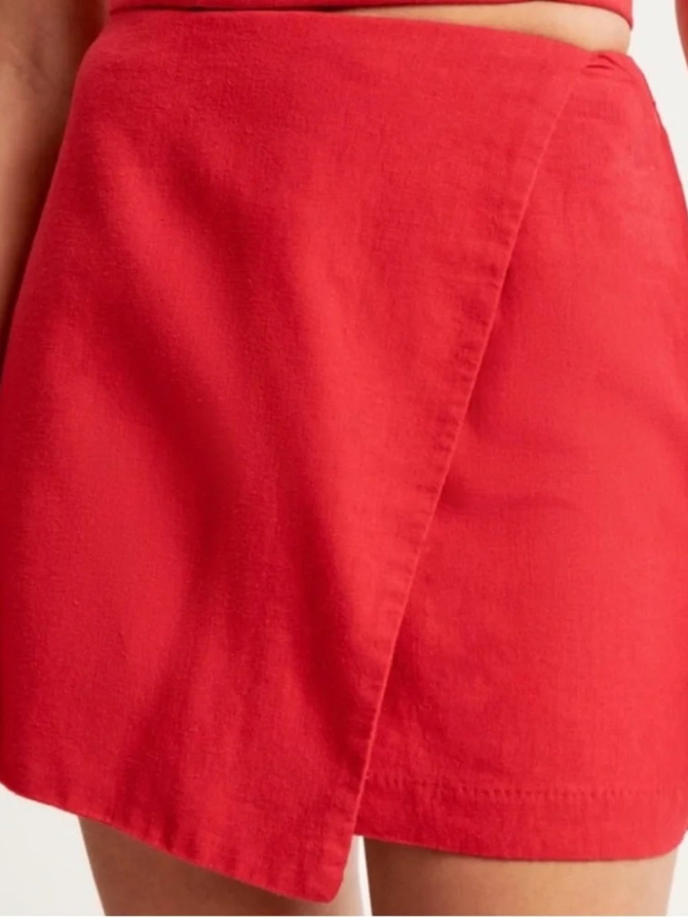 Abercrombie & Fitch Red Mini Skort